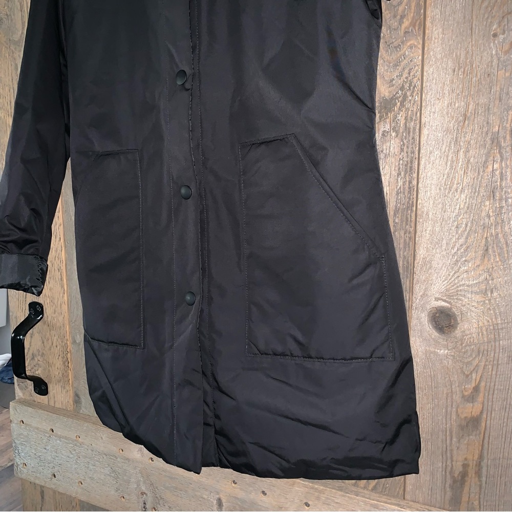 Women’s S Designer GUY LAROCHE STUDIO Black Quilted Reversible Snap Down Coat EC - Picture 11 of 16